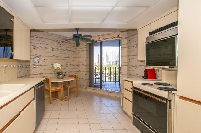 300 Three Islands Blvd 406, Hallandale Beach, FL 33009