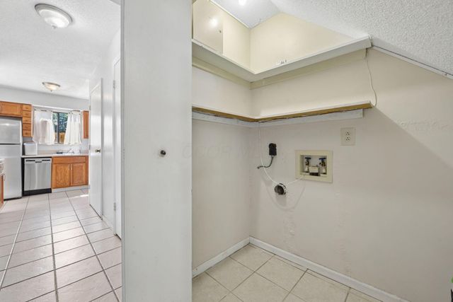 6164 Stornoway Drive S, 6164, Columbus, OH 43213