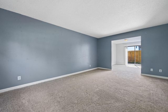 6164 Stornoway Drive S, 6164, Columbus, OH 43213