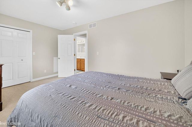 54329 Avondale Drive, New Baltimore, MI 48047