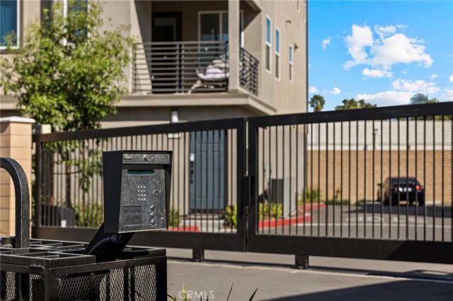 1142 Santo Antonio Drive, Colton, CA 92324