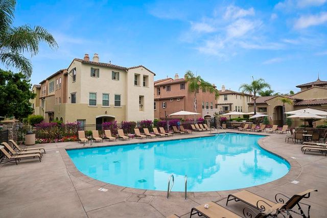 644 Hatfield Dr, San Marcos, CA 92078