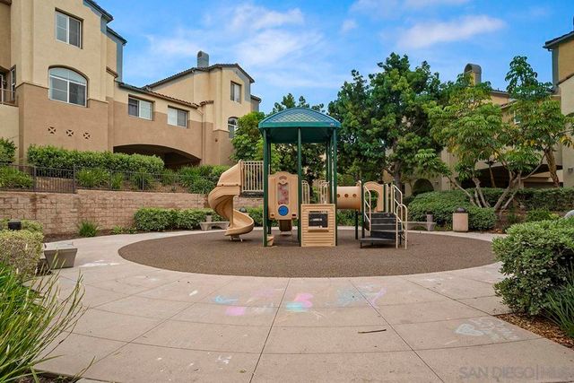 644 Hatfield Dr, San Marcos, CA 92078