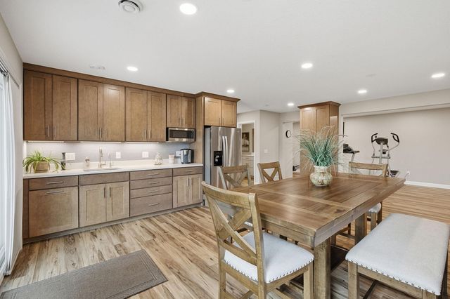 8818 193rd Street W, Lakeville, MN 55044