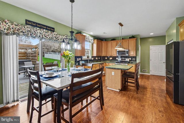 42 ASHFORD WAY, Schwenksville, PA 19473
