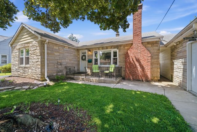 1522 N Hillside Avenue, Berkeley, IL 60163