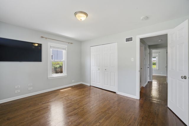 1522 N Hillside Avenue, Berkeley, IL 60163