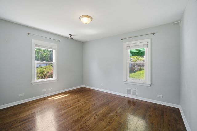 1522 N Hillside Avenue, Berkeley, IL 60163