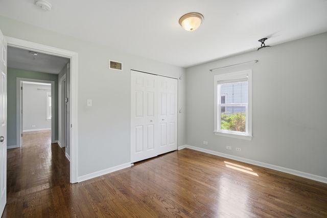 1522 N Hillside Avenue, Berkeley, IL 60163
