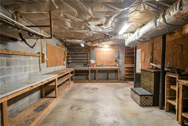 1225 Dewberry Lane, Canton, GA 30114