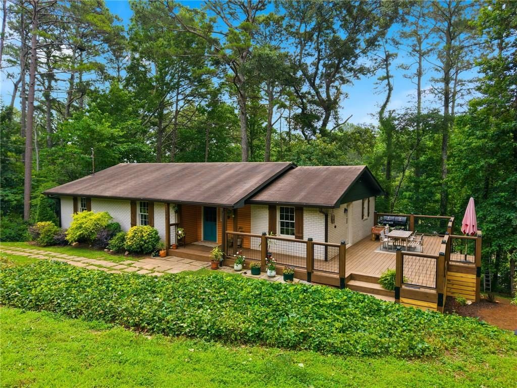 1225 Dewberry Lane, Canton, GA 30114