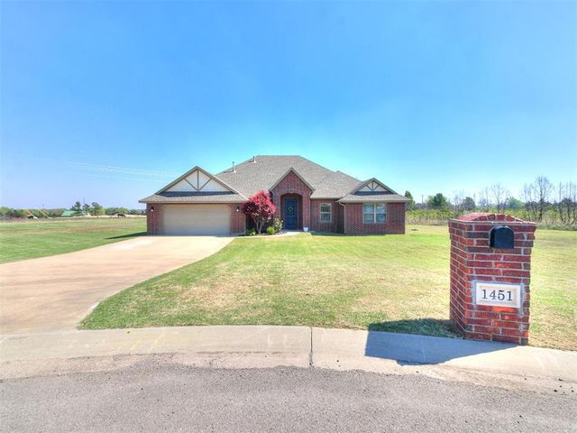 1451 Lookout Circle, Edmond, OK 73025
