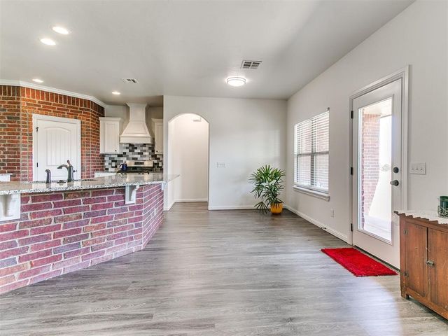 1451 Lookout Circle, Edmond, OK 73025