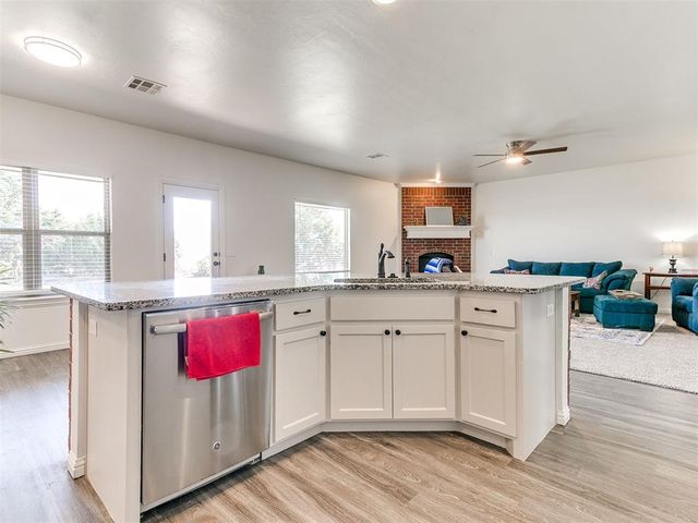 1451 Lookout Circle, Edmond, OK 73025