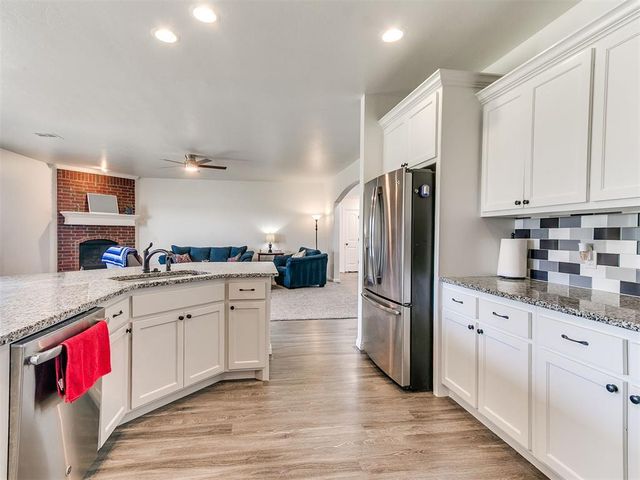 1451 Lookout Circle, Edmond, OK 73025