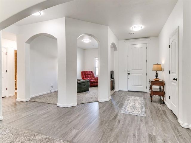 1451 Lookout Circle, Edmond, OK 73025