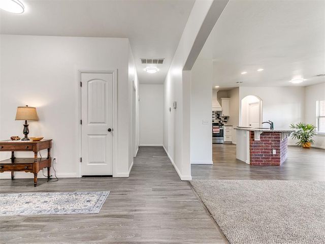 1451 Lookout Circle, Edmond, OK 73025