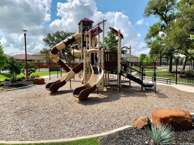 3518 COPPER RIV, Bulverde, TX 78163