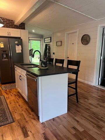 88 Hiland, Charlton, MA 01507