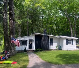 88 Hiland, Charlton, MA 01507
