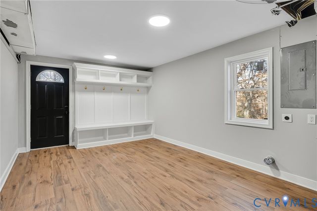 8513 Spring Hollow Dr, Henrico, VA 23227