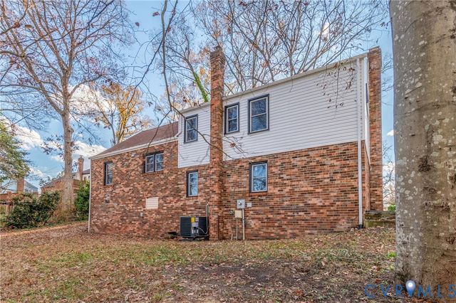 8513 Spring Hollow Dr, Henrico, VA 23227