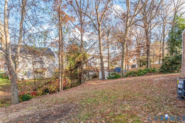 8513 Spring Hollow Dr, Henrico, VA 23227