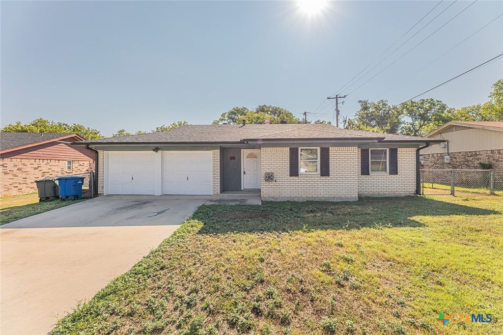 1306 Dryden Avenue, Copperas Cove, TX 76522