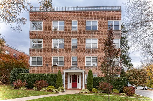 793 Palmer Road 3-C, Bronxville, NY 10708