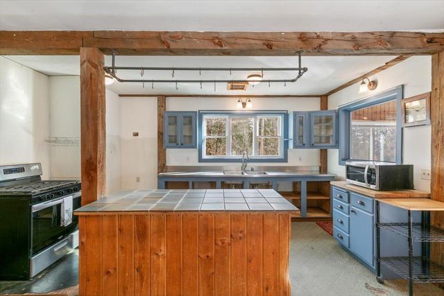 203 Old Shaker Road, Loudon, NH 03307