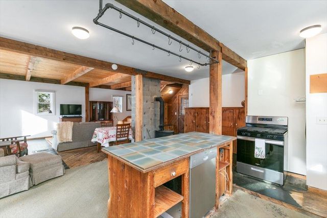 203 Old Shaker Road, Loudon, NH 03307