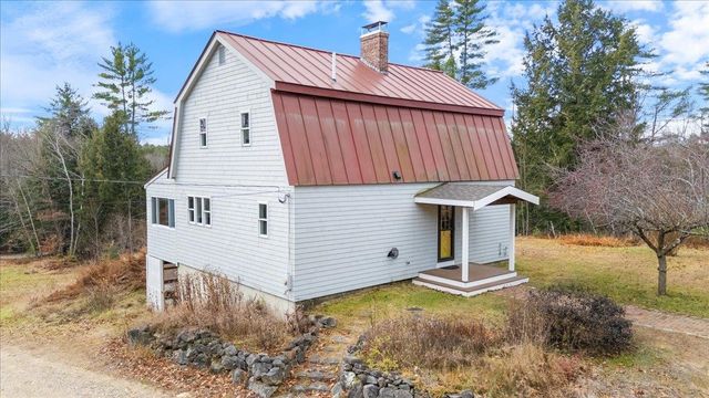 203 Old Shaker Road, Loudon, NH 03307