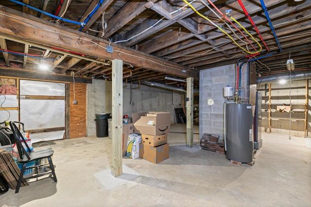 203 Old Shaker Road, Loudon, NH 03307