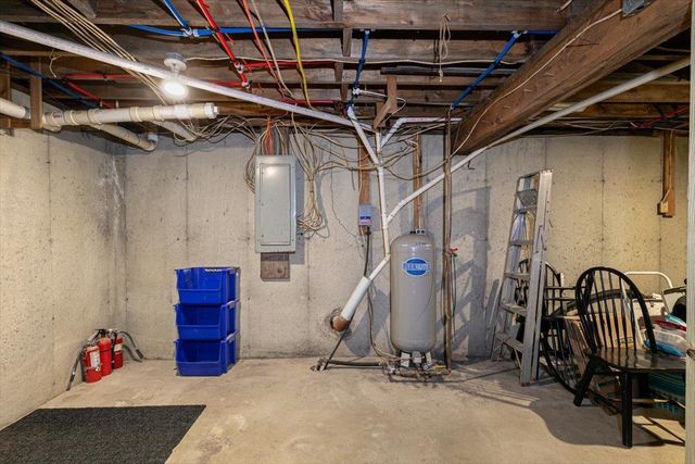 203 Old Shaker Road, Loudon, NH 03307