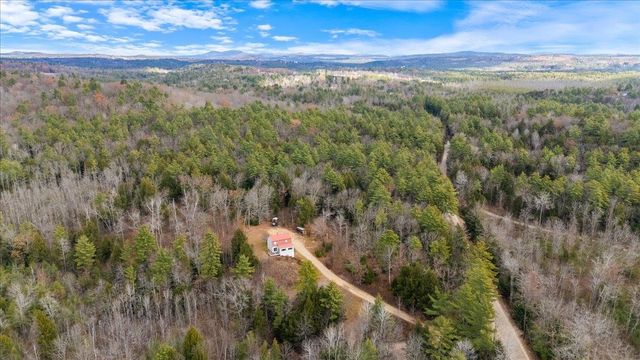 203 Old Shaker Road, Loudon, NH 03307