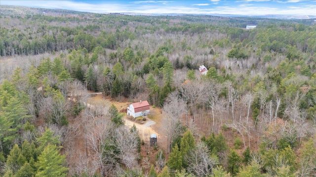 203 Old Shaker Road, Loudon, NH 03307