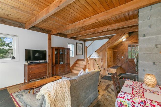 203 Old Shaker Road, Loudon, NH 03307