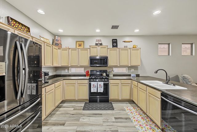 281 W BROOKS Street, Gilbert, AZ 85233