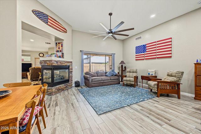 281 W BROOKS Street, Gilbert, AZ 85233