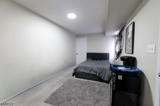 193 Renner Ave, Newark City, NJ 07112