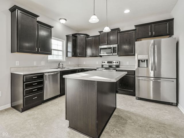 535 Mozart Drive, Greenfield, IN 46140