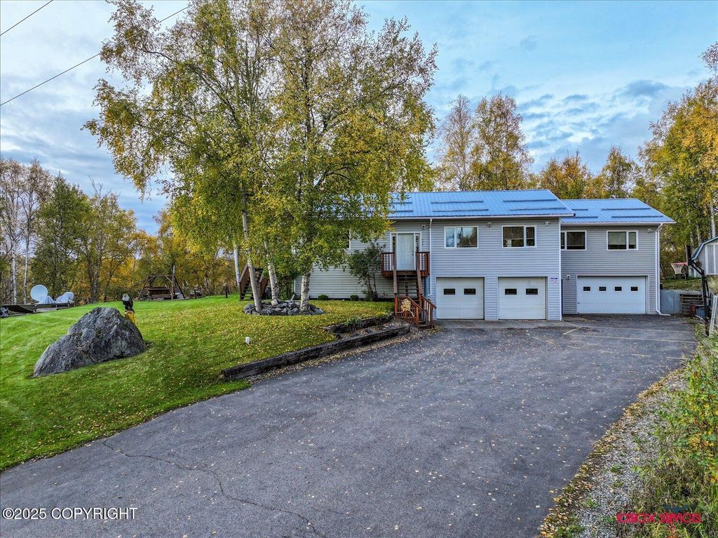 775 W Briar Drive, Wasilla, AK 99654
