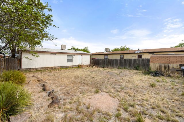 133 Calle Corazon, Santa Fe, NM 87507
