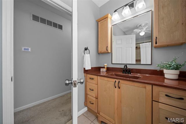 2835 McNair Avenue, St Louis, MO 63118