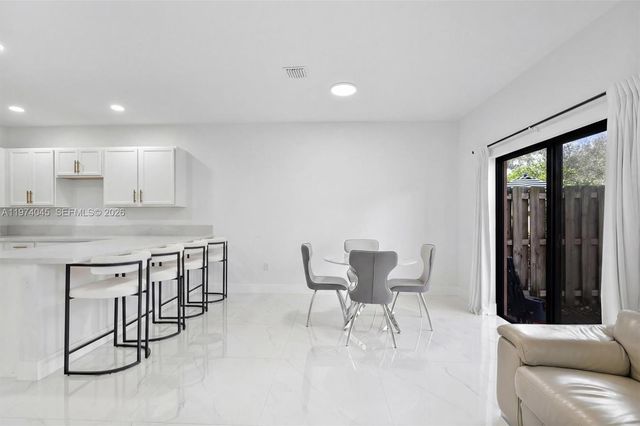 178 SE 33rd Ter, Homestead, FL 33033