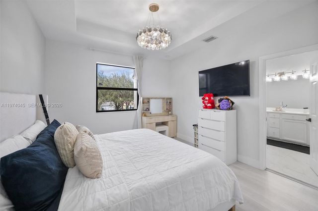 178 SE 33rd Ter, Homestead, FL 33033