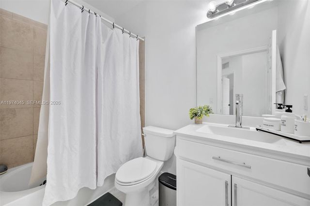 178 SE 33rd Ter, Homestead, FL 33033