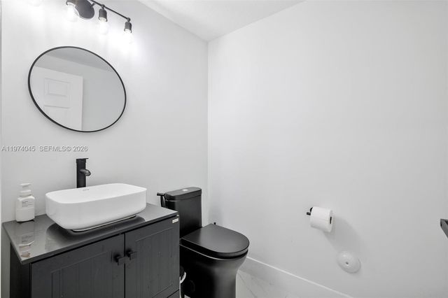 178 SE 33rd Ter, Homestead, FL 33033