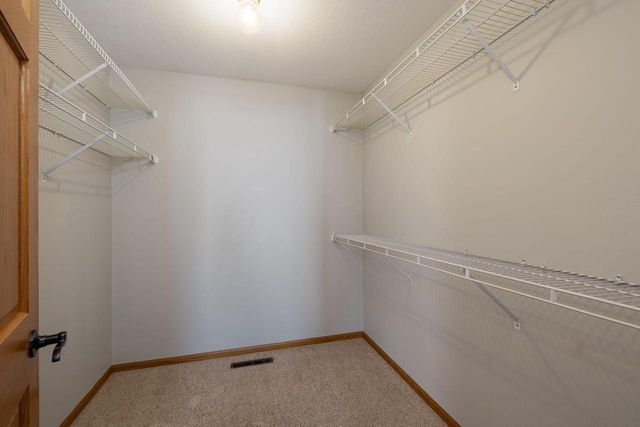 925 Lake STREET, Onalaska, WI 54650