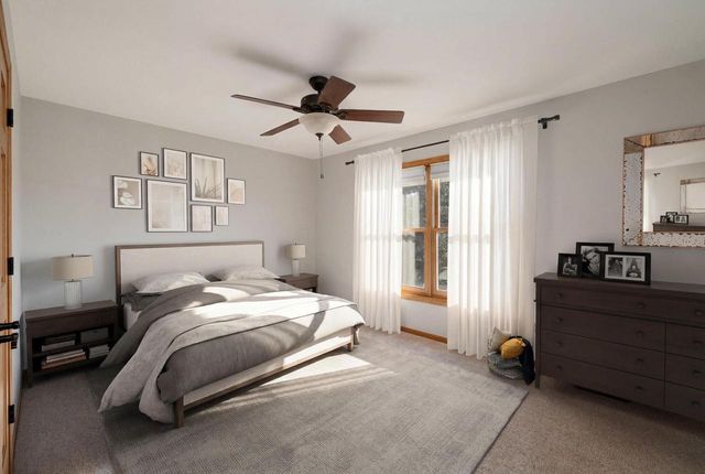 925 Lake STREET, Onalaska, WI 54650